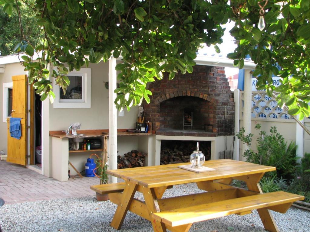 Jembjo'S Knysna Lodge & Backpackers Ngoại thất bức ảnh