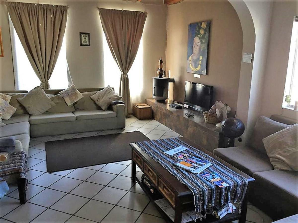 Jembjo'S Knysna Lodge & Backpackers Ngoại thất bức ảnh