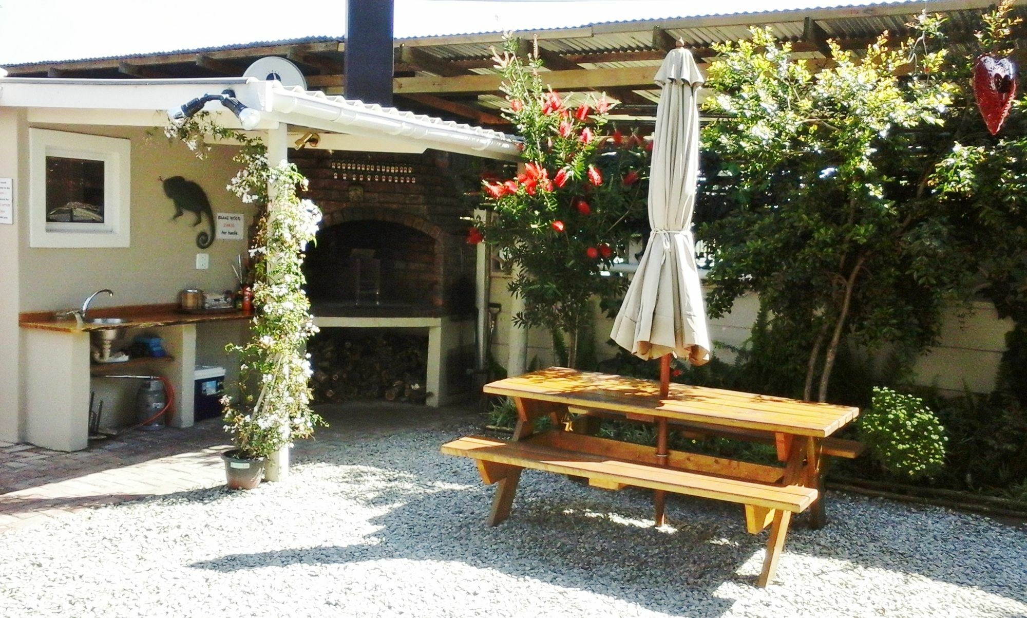 Jembjo'S Knysna Lodge & Backpackers Ngoại thất bức ảnh